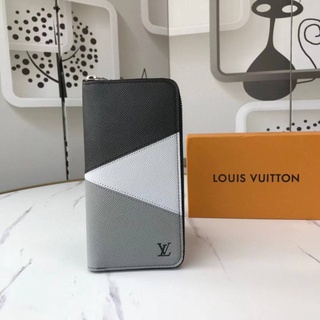 NEW LOUIS VUITTON V PATTERN ZIPPY WALLET  งาน : ออริ