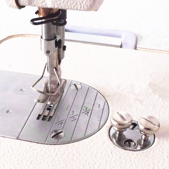 น๊อตหัวโต(ตัวยาว/ตัวสั้น) สำหรับจักรเย็บอุตสาหกรรม *ราคาต่ออัน* - รูปที่ 2