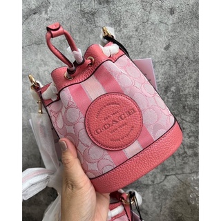 พร้อมส่ง Coach mini dempsey Bucket bag ทรงจีบน่ารักมากๆ