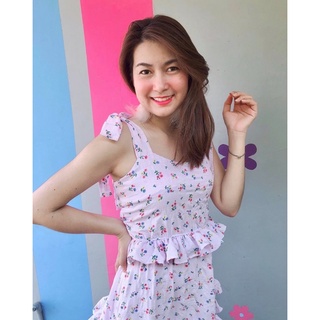👗👗เดรสลายยยดอกน่ารักกกๆ พร้อมเสิร์ฟให้สาวๆ  ลายดอกเล็กน่ารัก 🌸🌸 ผูกไหล่ 2 ข้าง สามารถแกะผูกเองได้