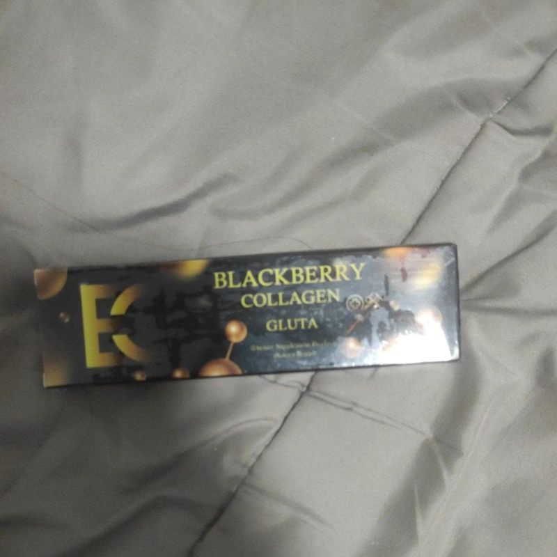 กลูต้าดำ blackberry collagen gruta