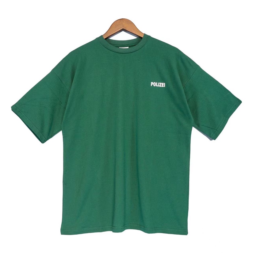 พร้อมส่ง เสื้อยืดแขนสั้นลําลอง คอกลม ทรงหลวม พิมพ์ลายตัวอักษร VETEMENTS POLIZEI สไตล์อเมริกัน สําหรับผู้ชาย และผู้หญิง