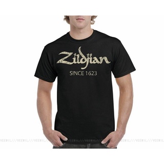 เสื้อยืดโอเวอร์ไซส์GILDAN [ขายดี] เสื้อยืดผ้าฝ้าย 100% พิมพ์ลาย ZILDJIAN SINCE 1623 สําหรับผู้ชายS-3XL