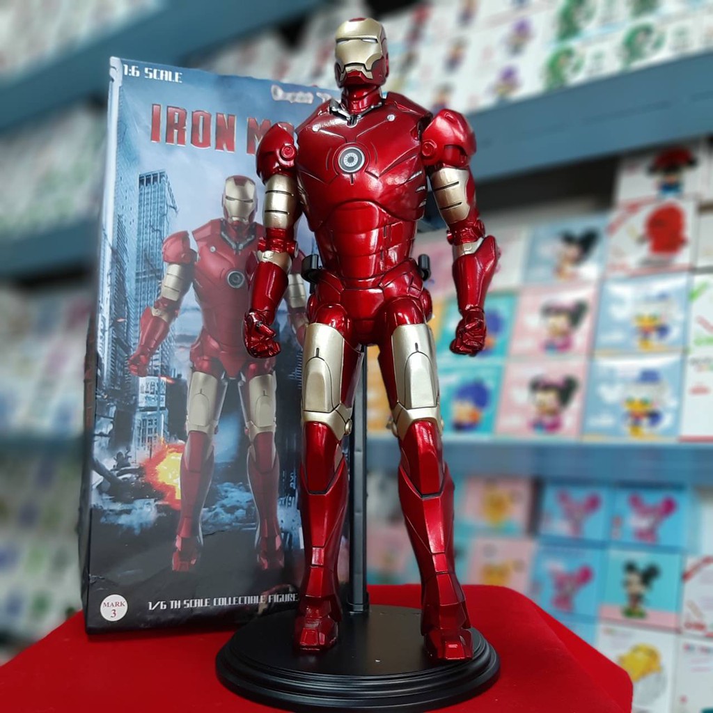 IRON MAN โมเดล ฟิกเกอร์ Iron Man Mark III Hot Toys