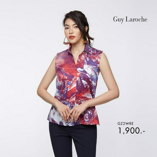 Guy Laroche เสื้อแขนกุด เสื้อเบลาส์ผ้าคอตตอนคอปก แขนกุดลายพิมพ์ Feather Flamingo (GZ2WRE)