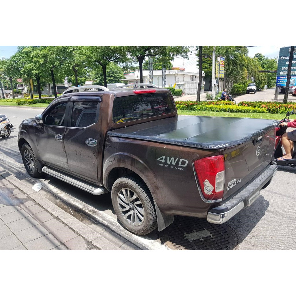 ผ้าใบcapcar คลุมรถ รุ่น Nissan NP300 4 ประตู