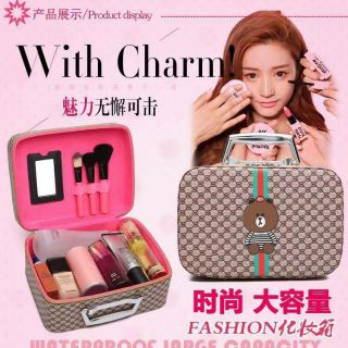 (พร้อมส่ง)กระเป๋าเครื่องสำอางหมีบราวน์