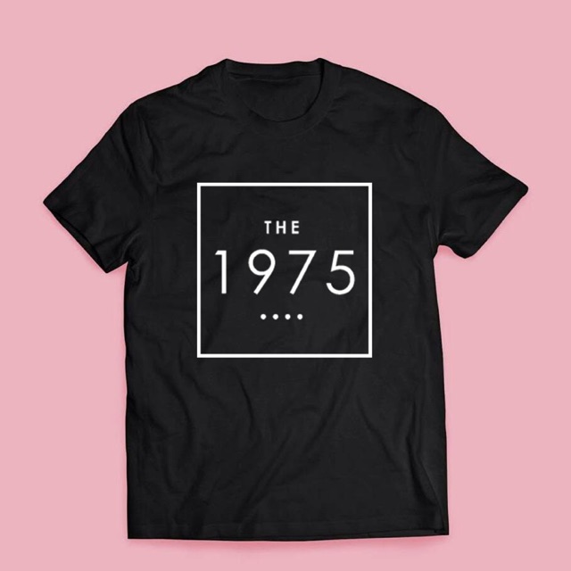 The 1975 เสื้อ The 1975.