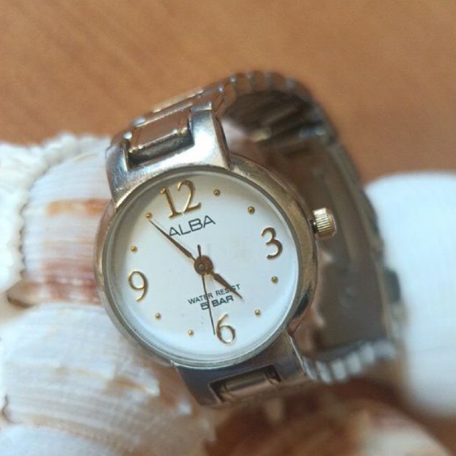 นาฬิกาแบรนด์เนมALBAหน้าปัดสีขาวสาย 2 กษัตริย์ ของแท้มือสองสภาพสวย