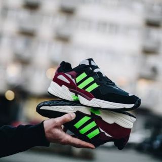 Adidas  YUNG 96  รุ่นใหม่ 
💚 รุ่นนี้มีรีเฟล็กเวลากลางคืน 💚 ของแท้ล้าน%