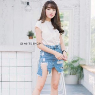 New🚩 [มีสีฟ้า] คอชิดแขนสั้น ซิปหลัง ผ้าเกล็ดปลายืด แบรนด์ Giants-shop👕