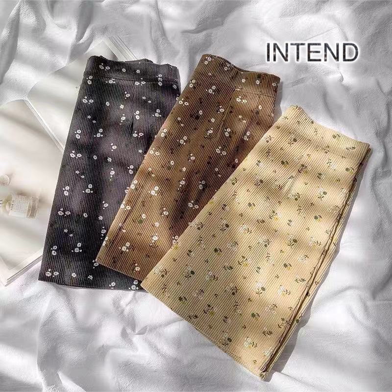 Daisy Skirt กระโปรงสั้นสไตล์เกาหลี ลายดอกเดซี่ สีเอิร์ทโทนมินิมอล สดใสมากก