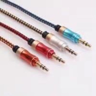 สาย aux 3.5 mm ยาว 1 เมตร