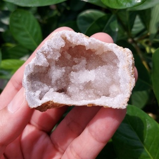 โพรงควอตซ์ใส Moroccan Geode