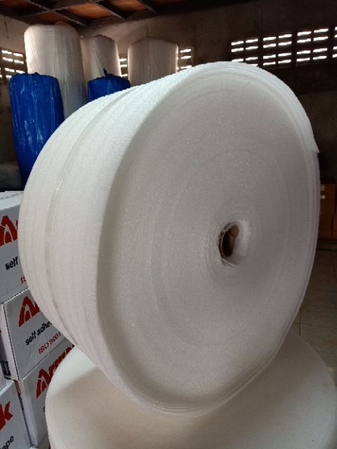 โฟมกันรอย EPE foam 25 cm x 150 M หนา 2 มม  โฟมป้องกันริ้วรอย โฟมม้วน โฟมบาง