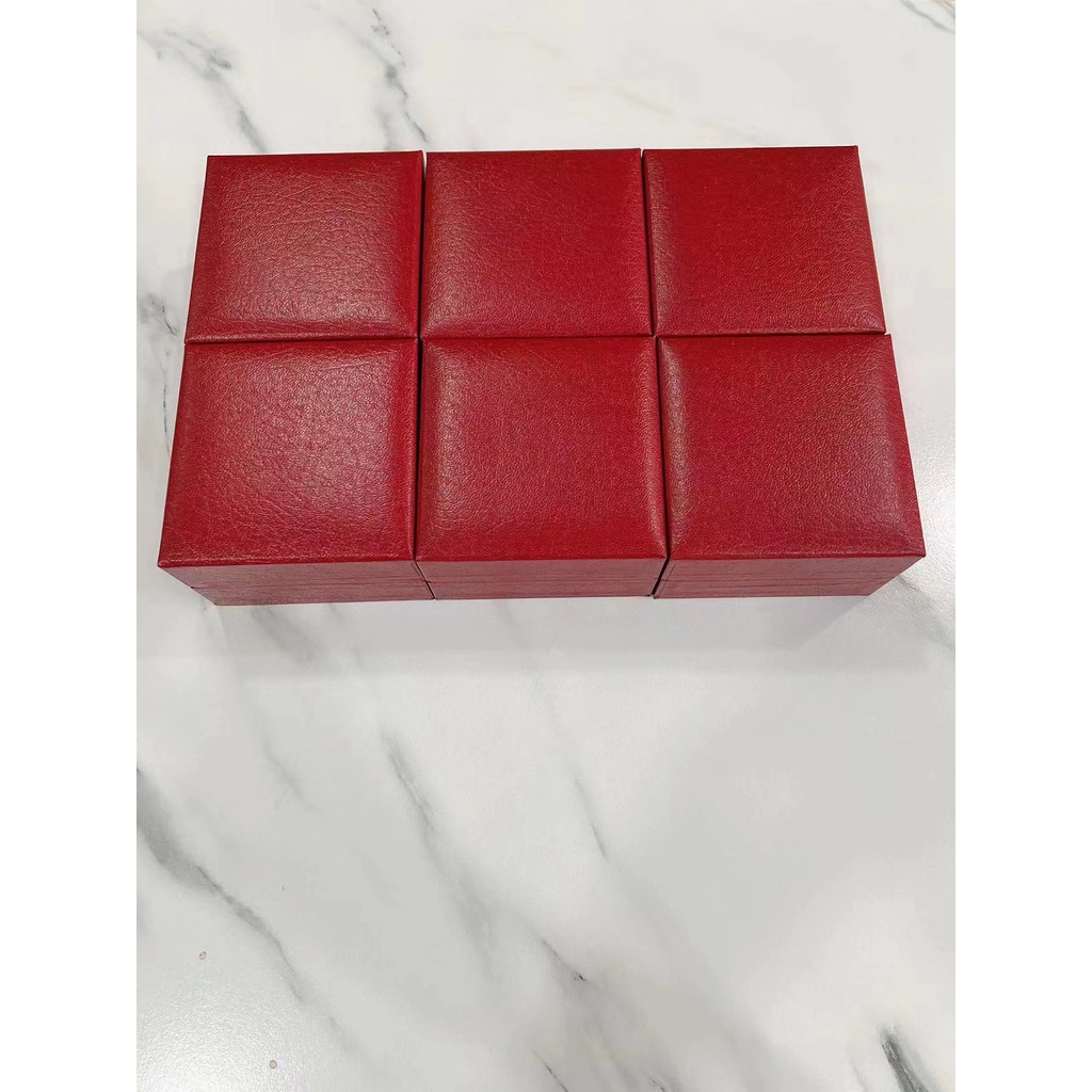 *พร้อมส่ง*กล่องนาฬิกา กล่องใส่นาฬิกา สีแดง Watch Box กล่องของขวัญ