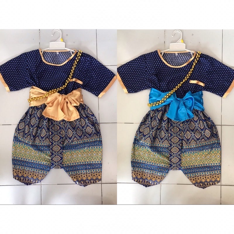 *มีราคาส่ง* รุ่นเสื้อพี่หมื่นคอกลมสีน้ำเงิน โจงพิมพ์ทองสีน้ำเงิน เซต 3 ชิ้น ( เสื้อ+กางเกง+คาดเอว ) ชุดไทยเด็กชาย
