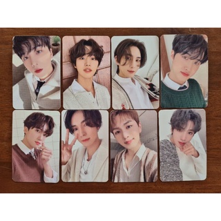 [แท้/พร้อมส่ง] โฟโต้การ์ด​ Photocard Pentagon 2022 Seasons Greetings