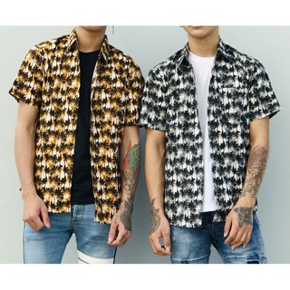 เสื้อแขนสั้นพิมพ์ลายมะพร้าว