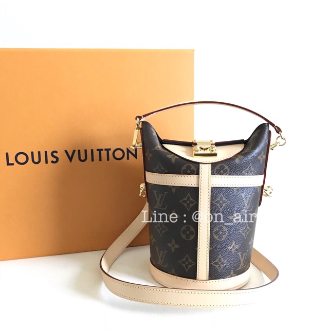 New louis vuitton lv duffle bag เซเลปต้องมี