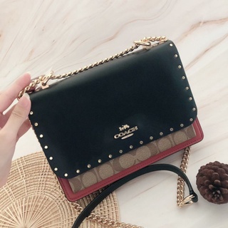 รุ่นใหม่เท่ห์มากกกก #coachKlare Crossbody In Signature Canvas With Rivets