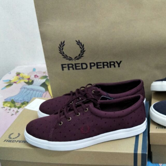 Fred Perry รองเท้า