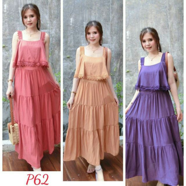 P62  เดรสแต่งลูกไม้