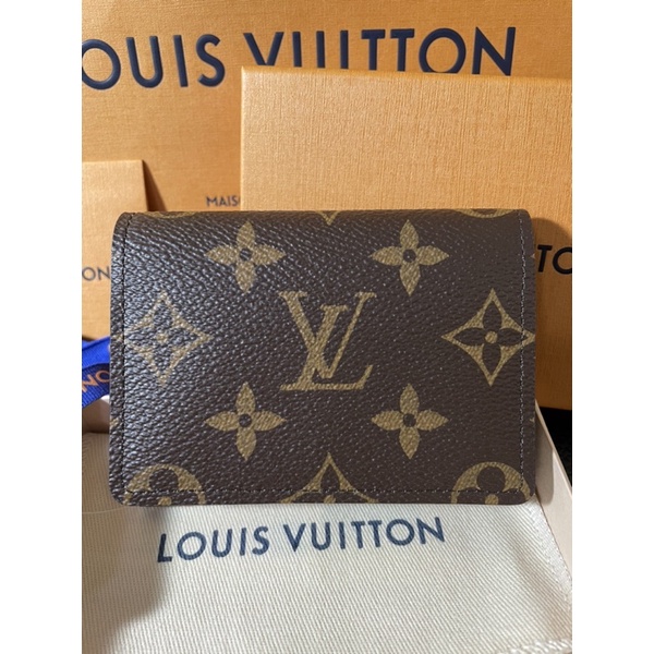 LV ENVELOPPE CARTE DE VISITE(used like new)