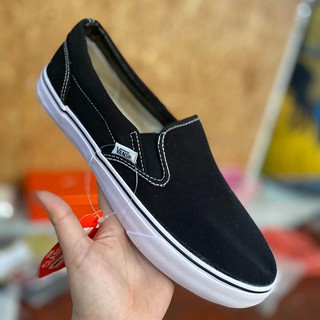 รองเท้าผ้าใบ Vans แบบสวม