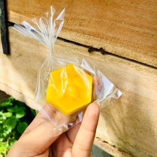 ขายส่งถูกสุดๆ Beeswax ไขผึ้งธรรมชาติ 100% ไม่ผ่านการต้มน้ำ ราคาเพียง 20 บาท