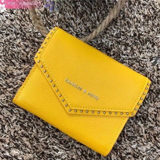 CHARLES &amp;KEITH SHORT WALLET BAG ของแท้ ราคาถูก