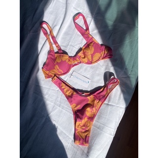 The Alanis Bikini บิกินี่มีโครงลายดอกไม้สุดน่ารัก (พร้อมส่ง)