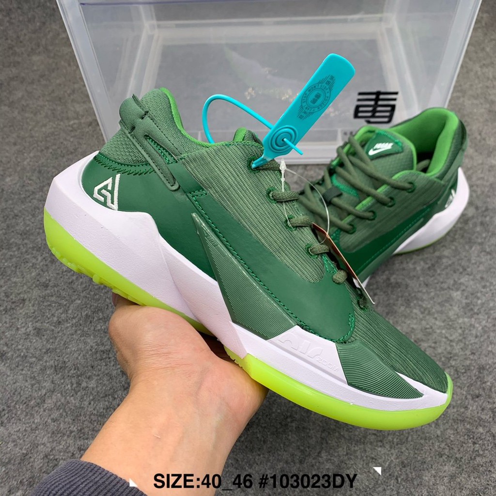 แรงกระตุ้นพิเศษ Nike Zoom Freak Alphabet Brother รองเท้าบาสเก็ต