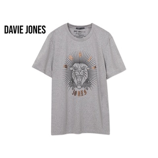 【hot sale】DAVIE JONES เสื้อยืดพิมพ์ลาย สีเทา สีเขียว ทรง Regular Fit Graphic Print T-Shirt in grey green TB0264TD GR