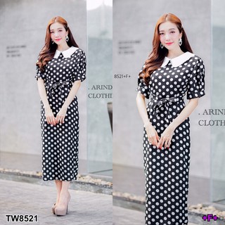 MF8521  Dress ชุดเดรสคอปก ติดลูกไม้ขาว รอบปก ลายจุดใหญ่ตัวยาว ผ้าโฟร์เวย์ ทรงเข้ารูปพอดีตัว มาพร้อมเชือกผูก ช่วงเอว ดูแล
