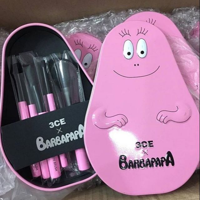 ชุดแปรงแต่งหน้า 3CE × Barbapapa