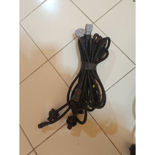 สายแปลงไฟหน้าnissan almera2020