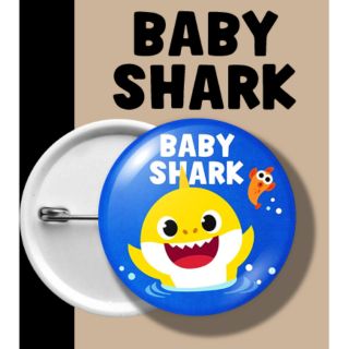 เข็มกลัดกลม เบบี้ ชาร์ค BABY SHARK พื้นน้ำเงิน