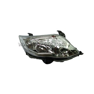 ไฟหน้า Toyota Fortuner Champ Projector  ข้างขวา ยี่ห้อ TYC(ส่งฟรี)