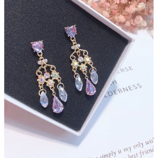 ต่างหูเกาหลีก้านเงิน S925 อะไหล่ทองระย้า Baroque earrings ประดับด้วยคริสตัลใสและม่วงมาพร้อมจี้เพชรแกว่ง KR-135