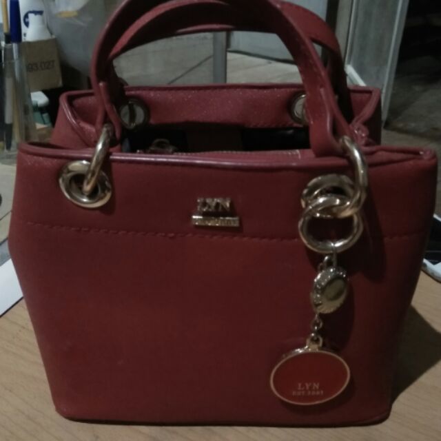 กระเป๋าLYN 9นิ้ว