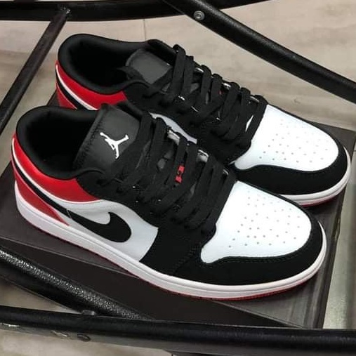 ﹊Nike Air Jordan 1 Low Black Toe คุณภาพของแท้