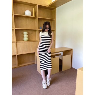 Maxi Stripe Dress เดรสไหมพรม เดรสลายทาง