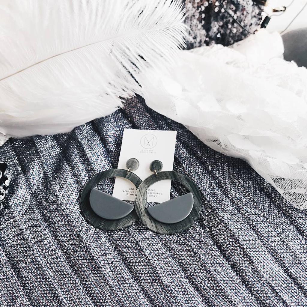 MA369: Give Me Space Earrings ต่างหูเกาหลี ต่างหูแฟชั่น ต่างหูออกงาน