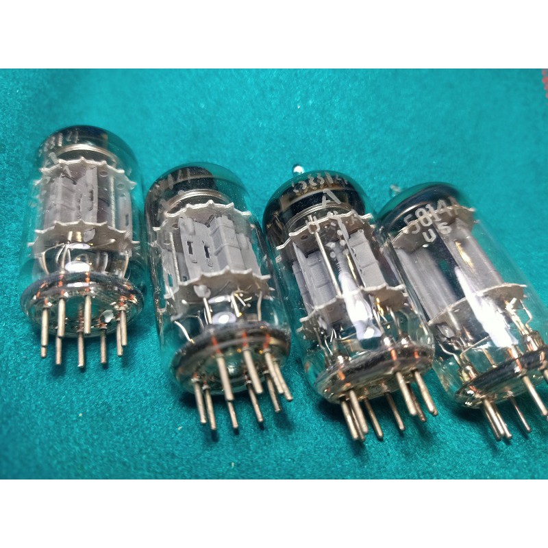 หลอดสูญญาอาศ 12AU7 Preamplifier