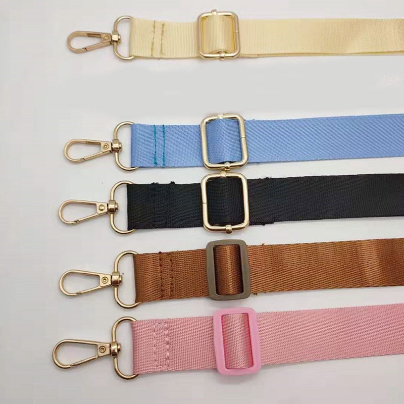 กระเป๋าสะพายไหล่กระเป๋าเมสเซนเจอร์ไนล่อนสำหรับผู้หญิง ราคา ถูกที่สุด ดีลบีเคเค