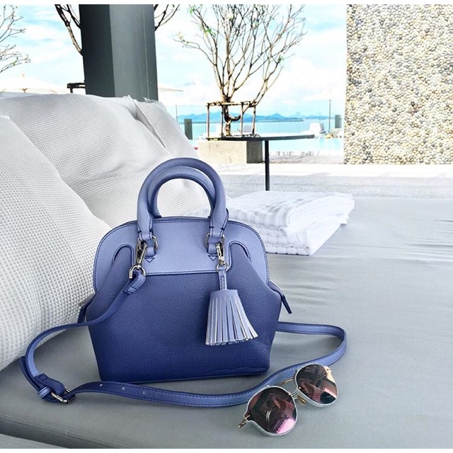 ส่งต่อกระเป๋า oandb รุ่น Sister ombre in shadow violet