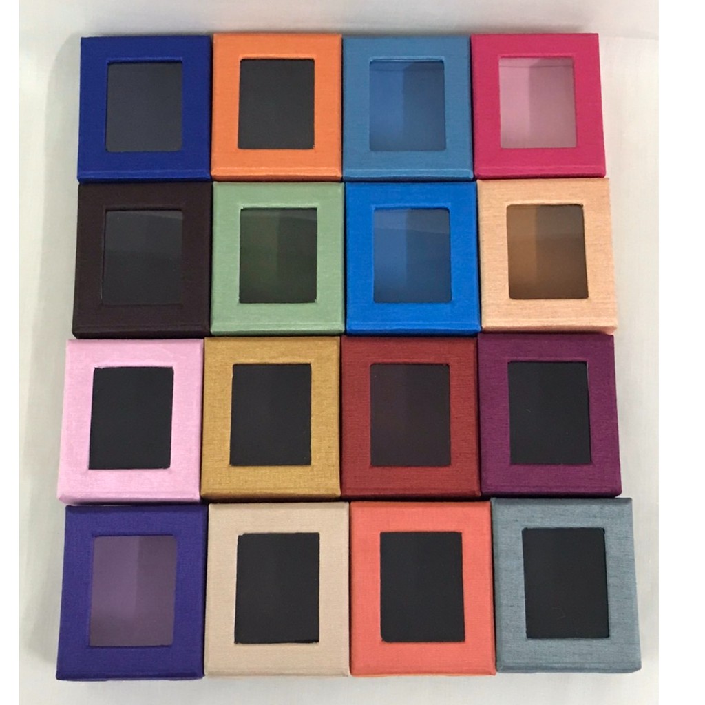 กล่องผ้าไหม ขนาด 5x6xH2.5cm. ซืัอ 2 แถม 1 ใบ ฝาเจาะหน้าต่างติดแผ่นอาเคลิกใส