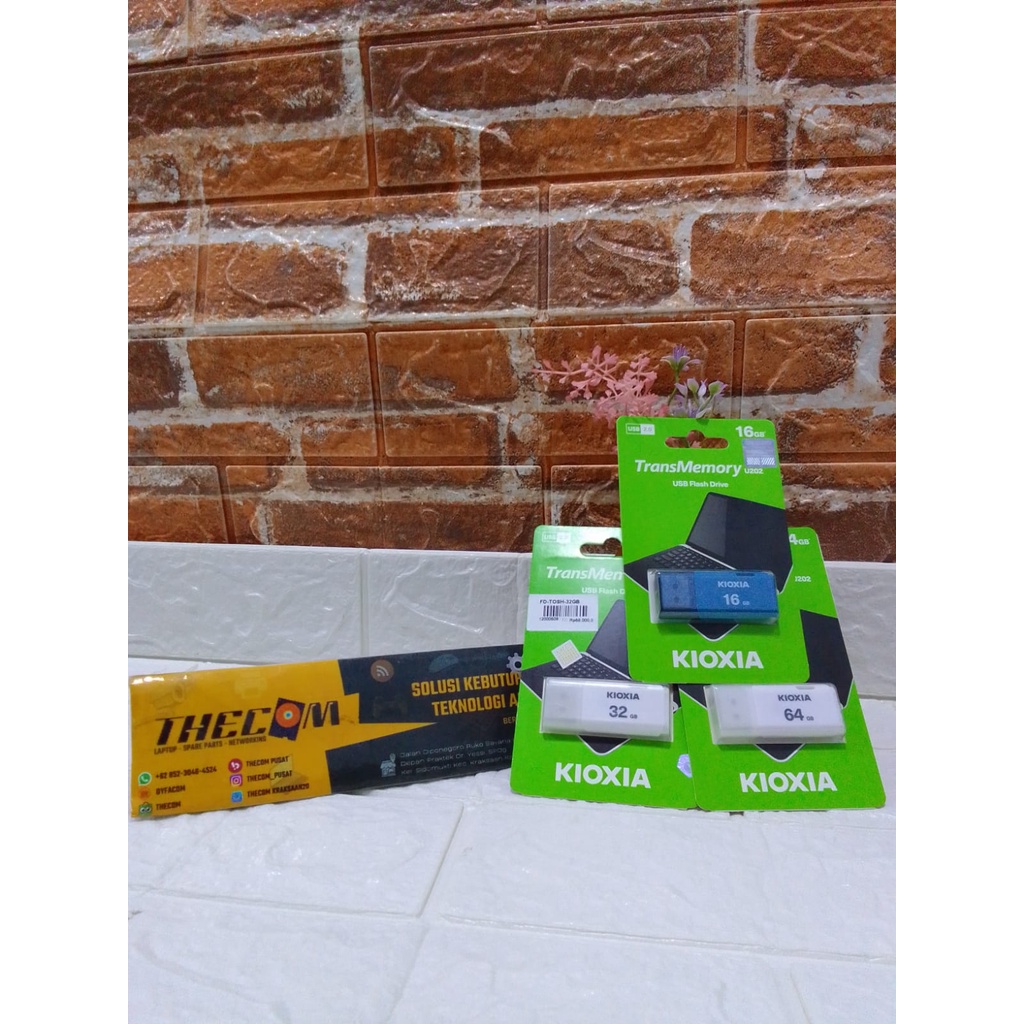 TOSHIBA/Kioxia 16GB 32GB 64GB USB 2.0 U202 แฟลชไดรฟ์
