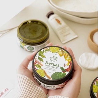 {พร้อมส่ง}เฮอร์เบิลเฟซสครับ  HERBAL FACE SCRUB สครับผิวหน้า ขนาด250g.